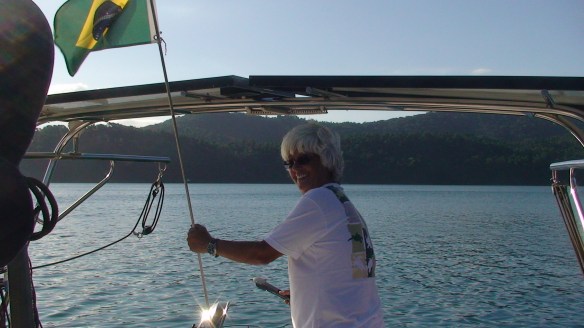 Vivi e sua churrasqueira - assa uma cane como niguém.