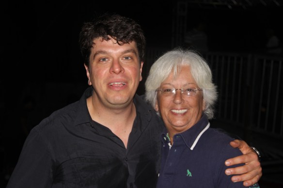 Edu Ribeiro - baterista do Trio Corrente -